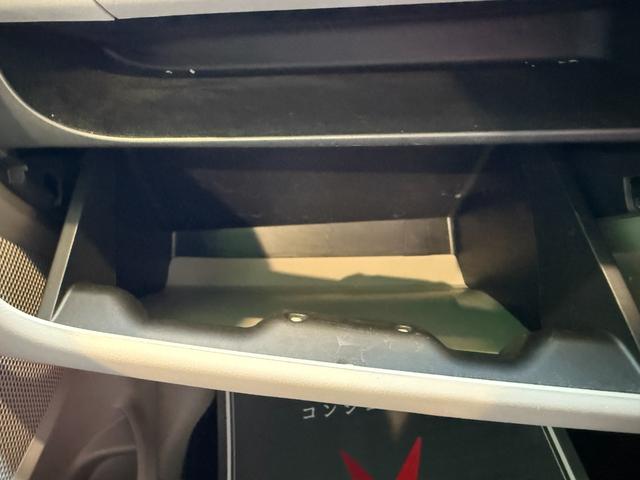 ｅＫワゴン Ｅ　車検２年　電動格納ドアミラー　パナソニックナビ　社外アルミホイール　ベンチシート　横滑り防止機能　シートヒーター　キーレスエントリー　パワーウインドウ　マニュアルエアコン　保証あり（18枚目）