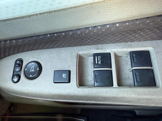 N-WGN Gコンフォートパッケージ 車検2年 シティブレーキシステム アイドリングストップ Gathersナビ ディスチャージヘッドライト ETC 横滑り防止機能 バックカメラ スマートキー 電動格納ドアミラー 保証あり(20枚目)