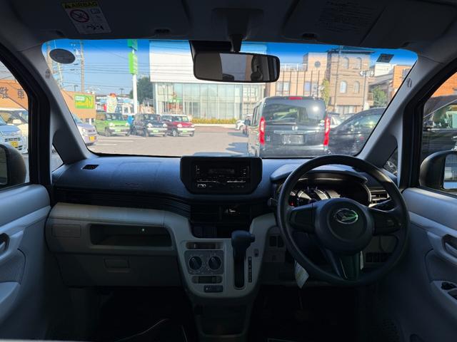 ムーヴ Ｌ　ＳＡＩＩ　車検９年７月　衝突被害軽減ブレーキ　キーレスエントリー　アイドリングストップ　横滑り防止機能　ベンチシート　ＣＤオーディオ　電動格納ドアミラー　マニュアルエアコン　光軸調整機能　パワーウインドウ（12枚目）