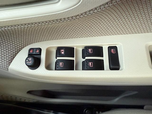 ムーヴ Ｘ　ＳＡＩＩ　車検９年３月　衝突被害軽減ブレーキ　スマートキー　電動格納ドアミラー　アイドリングストップ　アルミホイール　バックカメラ　オートライト　横滑り防止機能　光軸調整機能　オートエアコン　パワーウインドウ（19枚目）