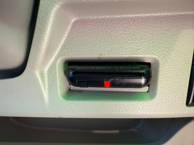 スペーシア Ｘ　車検９年１０月　片側電動スライドドア　スマートキー　衝突被害軽減ブレーキ　シートヒーター　全方位カメラ　純正ナビ　ＥＴＣ　アイドリングストップ　横滑り防止機能　電動格納ドアミラー　保証あり（17枚目）