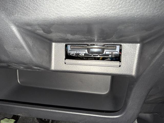 ワゴンＲ ＦＸ　車検２年　アイドリングストップ　電動格納ドアミラー　セキュリティアラーム　シートヒーター　ケンウッドナビ　ＥＴＣ　ベンチシート　オートエアコン　パワーウインドウ　キーレスエントリー　保証あり（17枚目）