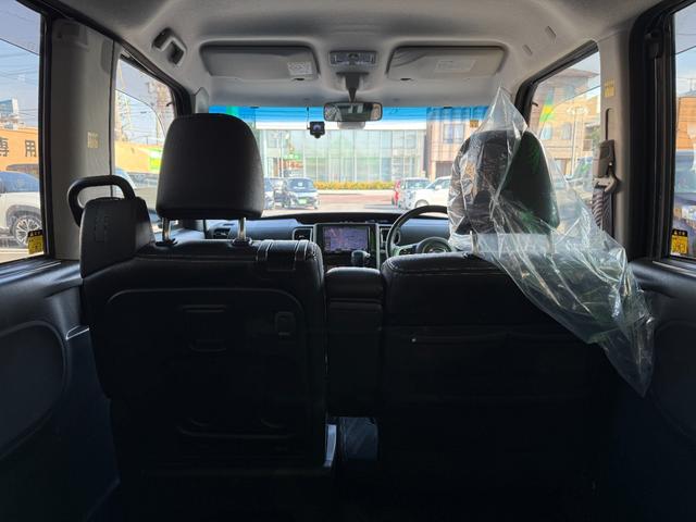 タント カスタムRS トップエディションSAII 車検2年 両側電動スライドドア 衝突被害軽減ブレーキ スマートキー アルミホイール アイドリングストップ バックカメラ カロッツェリアナビ 電動格納ドアミラー ETC 横滑り防止機能 オートエアコン(23枚目)