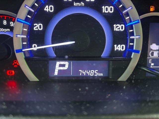 スペーシア Ｇリミテッド　車検２年　片側電動スライドドア　衝突被害軽減ブレーキ　スマートキー　シートヒーター　横滑り防止機能　電動格納ドアミラー　社外アルミホイール　セキュリティアラーム　ベンチシート　パナソニックナビ（14枚目）