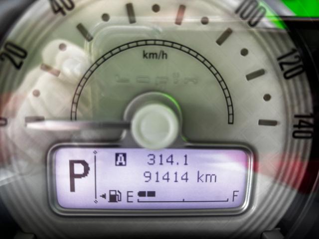 アルトラパン Ｘ　車検２年　衝突被害軽減ブレーキ　スマートキー　シートヒーター　電動格納ドアミラー　純正アルミホイール　横滑り防止機能　光軸調整機能　マニュアルエアコン　セキュリティアラーム　パワーウインドウ　保証あり（14枚目）