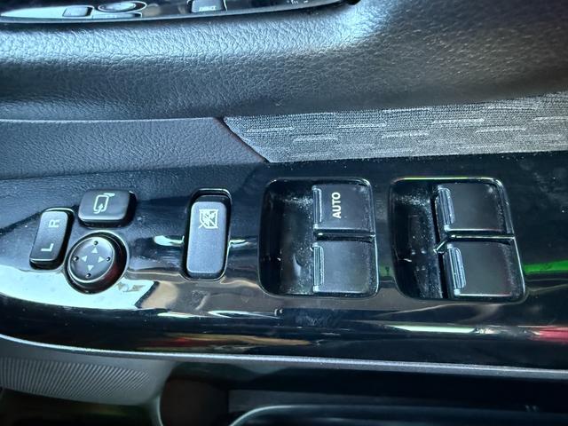 フレアワゴンカスタムスタイル ＸＴ　車検２年　両側電動スライドドア　衝突被害軽減ブレーキ　スマートキー　アイドリングストップ　アルミホイール　ＥＴＣ　ケンウッドナビ　バックカメラ　オートエアコン　パワーウインドウ　フォグランプ（21枚目）