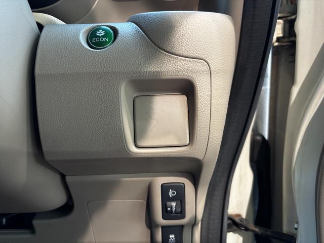 Ｎ－ＢＯＸ Ｇ　車検９年２月　両側スライドドア　アイドリングストップ　スマートキー　電動格納ドアミラー　社外アルミホイール　ＥＴＣ　バックカメラ　Ｇａｔｈｅｒｓナビ　横滑り防止機能　光軸調整機能　保証あり（16枚目）