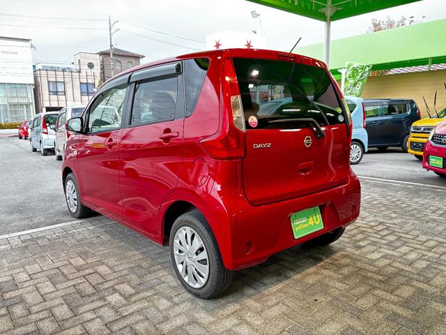 デイズ Ｊ　車検８年１２月　電動格納ドアミラー　キーレスエントリー　ＣＤオーディオ　ベンチシート　マニュアルエアコン　パワーウインドウ　光軸調整機能　運転席助手席エアバッグ　プライバシーガラス　保証あり（10枚目）