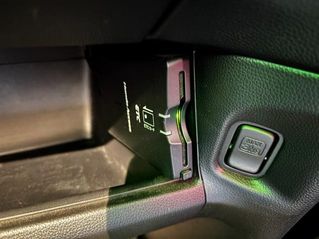 Ｎ－ＯＮＥ プレミアム・Ｌパッケージ　車検２年　アイドリングストップ　バックカメラ　Ｇａｔｈｅｒｓナビ　ＥＴＣ　電動格納ドアミラー　アルミホイール　ディスチャージヘッドライト　ベンチシート　横滑り防止機能　軽自動車　保証あり（20枚目）