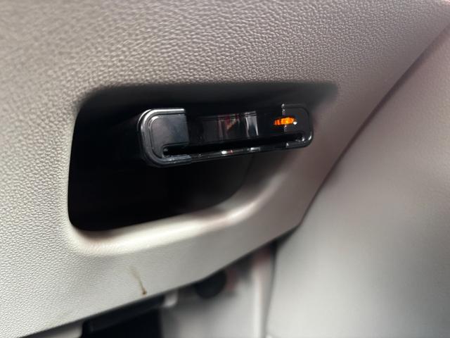 ムーヴ Ｘ　ＳＡＩＩ　車検２年　衝突被害軽減ブレーキ　スマートキー　アイドリングストップ　アルミホイール　パナソニックナビ　ＥＴＣ　バックカメラ　横滑り防止機能　ベンチシート　オートエアコン　パワーウインドウ　保証あり（17枚目）