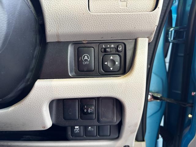 デイズ Ｘ　Ｖセレクション＋セーフティＩＩ　車検２年　衝突被害軽減ブレーキ　スマートキー　アイドリングストップ　電動格納ドアミラー　ベンチシート　社外アルミホイール　横滑り防止機能　アラウンドビューモニター　日産純正ナビゲーション（16枚目）