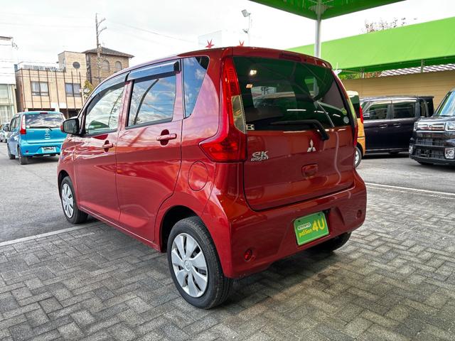 ｅＫワゴン Ｅ　車検２年　電動格納ドアミラー　光軸調整機能　キーレスエントリー　バックカメラ　シートヒーター　パナソニックナビ　ＥＴＣ　マニュアルエアコン　パワーウインドウ　プライバシーガラス　軽自動車　保証あり（10枚目）