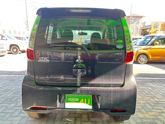 ｅＫカスタム Ｔ　車検８年１１月　電動格納ドアミラー　ＥＴＣ　スマートキー　純正アルミホイール　ベンチシート　フォグランプ　ディスチャージヘッドライト　オートエアコン　パワーウインドウ　プライバシーガラス　保証あり（9枚目）