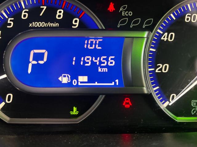 ｅＫカスタム Ｔ　車検８年１１月　電動格納ドアミラー　ＥＴＣ　スマートキー　純正アルミホイール　ベンチシート　フォグランプ　ディスチャージヘッドライト　オートエアコン　パワーウインドウ　プライバシーガラス　保証あり（14枚目）