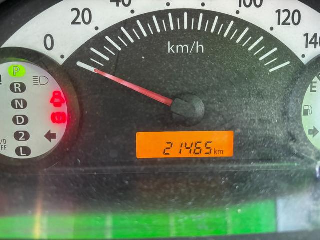 アルト Ｆ　車検８年６月　純正ＣＤオーディオ　セキュリティアラーム　キーレスエントリー　パワーウインドウ　マニュアルエアコン　光軸調整機能　ＡＢＳ　軽自動車　保証あり（14枚目）