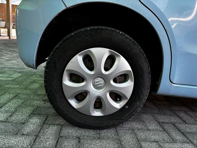 アルト Ｆ　車検８年６月　純正ＣＤオーディオ　セキュリティアラーム　キーレスエントリー　パワーウインドウ　マニュアルエアコン　光軸調整機能　ＡＢＳ　軽自動車　保証あり（21枚目）