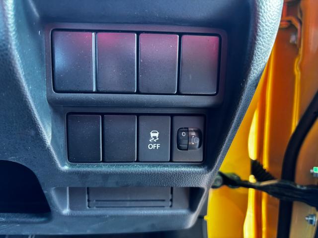 ワゴンＲ ＦＡ　車検２年　電動格納ドアミラー　スマートキー　オートエアコン　セキュリティアラーム　横滑り防止機能　パワーウインドウ　光軸調整機能　パナソニックナビ　ベンチシート　フルフラット　軽自動車　保証あり（16枚目）