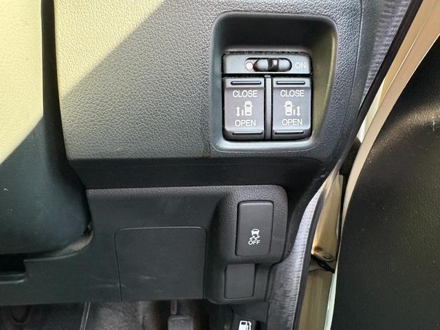 Ｎ－ＢＯＸカスタム Ｇ・ターボパッケージ　車検２年　両側電動スライドドア　アイドリングストップ　アルミホイール　ＥＴＣ　Ｇａｔｈｅｒｓナビ　バックカメラ　クルーズコントロール　電動格納ドアミラー　ディスチャージヘッドライト　保証あり（18枚目）