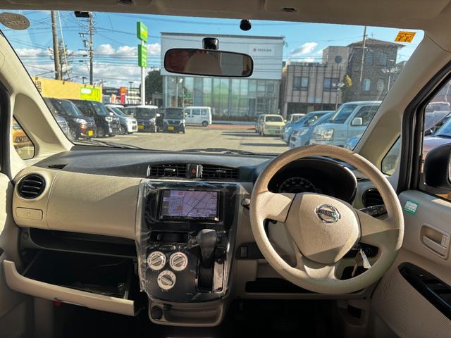 デイズ Ｊ　車検２年　電動格納ドアミラー　イクリプスナビ　ＥＴＣ　キーレスエントリー　ベンチシート　マニュアルエアコン　パワーウインドウ　光軸調整機能　プライバシーガラス　軽自動車　保証あり（12枚目）