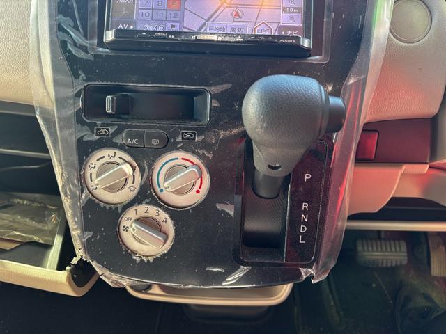 デイズ Ｊ　車検２年　電動格納ドアミラー　イクリプスナビ　ＥＴＣ　キーレスエントリー　ベンチシート　マニュアルエアコン　パワーウインドウ　光軸調整機能　プライバシーガラス　軽自動車　保証あり（13枚目）