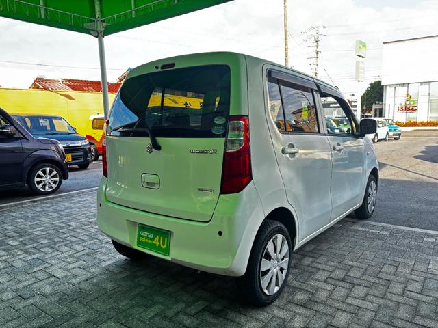 ワゴンＲ ＦＸ　車検２年　電動格納ドアミラー　アイドリングストップ　キーレスエントリー　オートエアコン　パワーウインドウ　ＣＤオーディオ　ユピテルナビ　セキュリティアラーム　ベンチシート　軽自動車　保証あり（8枚目）