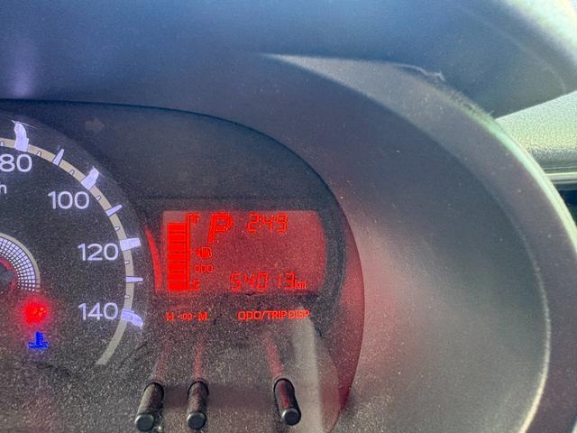 ムーヴ Ｌ　車検２年　電動格納ドアミラー　キーレスエントリー　社外アルミホイール　ベンチシート　アイドリングストップ　横滑り防止機能　マニュアルエアコン　パワーウインドウ　パナソニックナビ　保証あり（14枚目）