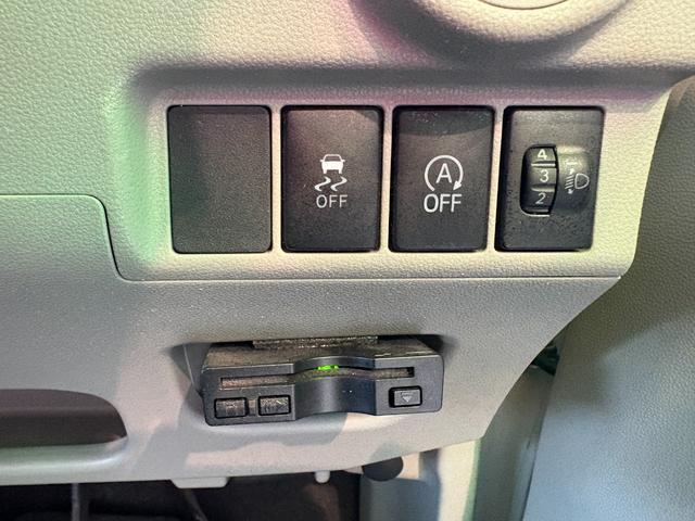 ムーヴ Ｌ　車検２年　電動格納ドアミラー　キーレスエントリー　社外アルミホイール　ベンチシート　アイドリングストップ　横滑り防止機能　マニュアルエアコン　パワーウインドウ　パナソニックナビ　保証あり（16枚目）