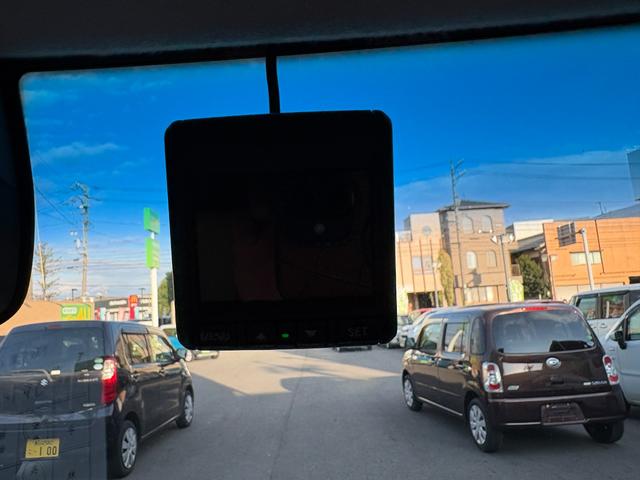 Ｎ－ＢＯＸ Ｇ　ターボＳＳパッケージ　車検２年　両側電動スライドドア　シティブレーキシステム　ＥＴＣ　バックカメラ　ＥＴＣ　カロッツェリアナビ　アルミホイール　アイドリングストップ　サイドカーテンエアバッグ　横滑り防止機能　保証あり（26枚目）