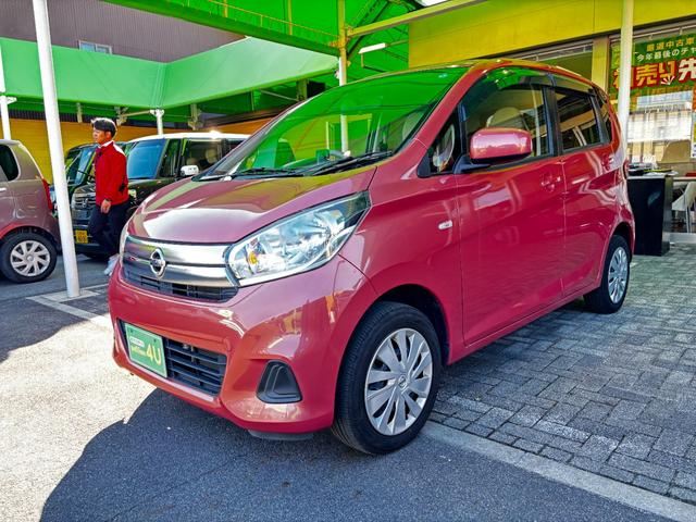 デイズ Ｊ　車検８年１２月　電動格納ドアミラー　ＥＴＣ　横滑り防止機能　パナソニックナビ　キーレスエントリー　ベンチシート　マニュアルエアコン　パワーウインドウ　プライバシーガラス　軽自動車　保証あり（5枚目）