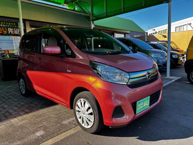 デイズ Ｊ　車検８年１２月　電動格納ドアミラー　ＥＴＣ　横滑り防止機能　パナソニックナビ　キーレスエントリー　ベンチシート　マニュアルエアコン　パワーウインドウ　プライバシーガラス　軽自動車　保証あり（7枚目）