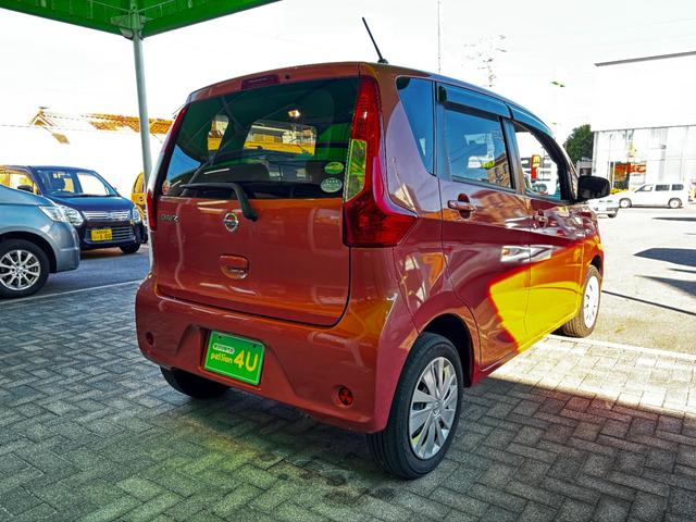 デイズ Ｊ　車検８年１２月　電動格納ドアミラー　ＥＴＣ　横滑り防止機能　パナソニックナビ　キーレスエントリー　ベンチシート　マニュアルエアコン　パワーウインドウ　プライバシーガラス　軽自動車　保証あり（8枚目）