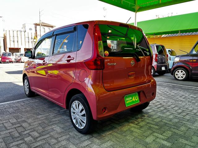 デイズ Ｊ　車検８年１２月　電動格納ドアミラー　ＥＴＣ　横滑り防止機能　パナソニックナビ　キーレスエントリー　ベンチシート　マニュアルエアコン　パワーウインドウ　プライバシーガラス　軽自動車　保証あり（10枚目）