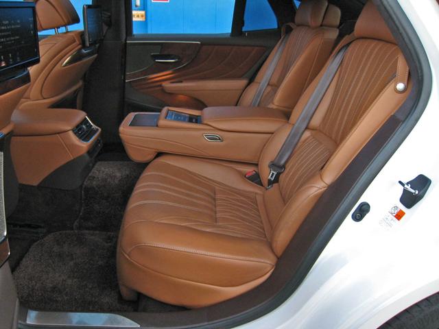 ＬＳ ＬＳ５００　エグゼクティブ　レクサスセーフティセンス電動サンルーフＬアニリン本革エアシートマークレビンソン２３ＳＰリヤエンタテイメントヘッドアップディスプレイパノラミックビュモニタリラクゼーションシートパワートランクＯＰ２０ＡＷ（78枚目）