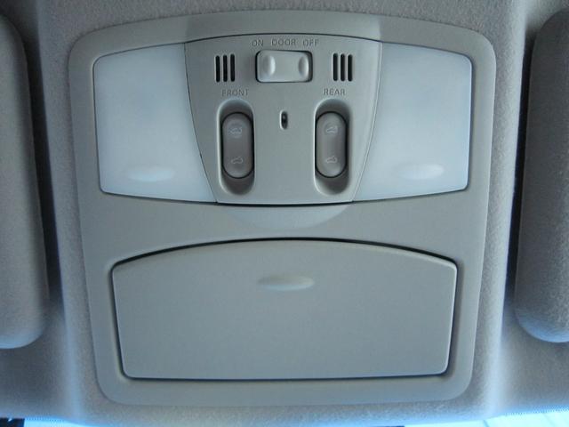 エルグランド ３５０ハイウェイスターアーバンクロム　４ＷＤ　メーカーオプション全装着エマージェンシーブレーキ車線逸脱防止レーダークルーズ踏間違衝突防止Ｗサンルーフ純正ナビ後席ディスプレイ前後側方衝突防止アラウンドビュＭパワーバック両電ドア寒冷地リモスタ（43枚目）