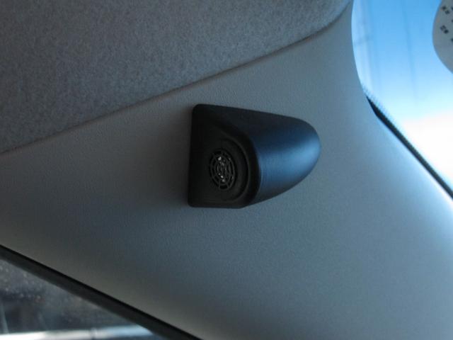 エルグランド ３５０ハイウェイスターアーバンクロム　４ＷＤ　メーカーオプション全装着エマージェンシーブレーキ車線逸脱防止レーダークルーズ踏間違衝突防止Ｗサンルーフ純正ナビ後席ディスプレイ前後側方衝突防止アラウンドビュＭパワーバック両電ドア寒冷地リモスタ（52枚目）