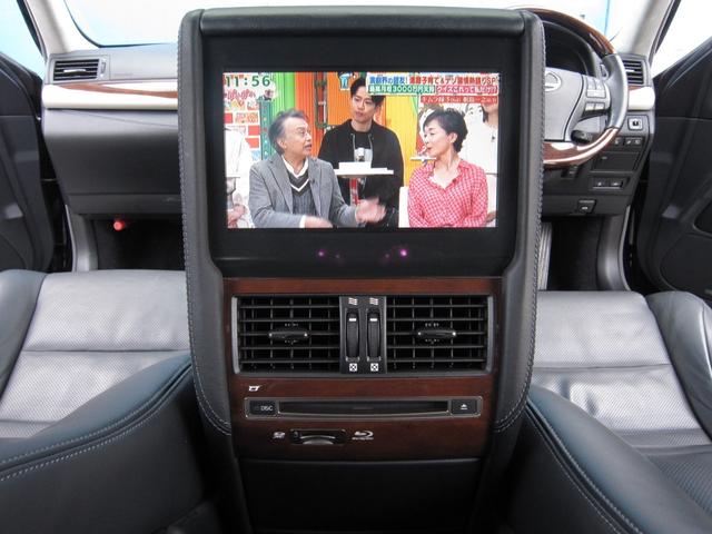 LS LS600hL エグゼクティブパッケージ 4WD モデリスタエアロリヤエンターテイメントマークレビンソンサウンド19SPドライバーモニター前後プリクラッシュSレ-ダークルーズLKAセミアニリン黒本革エアシート後席リラクゼーションパワートランク(19枚目)