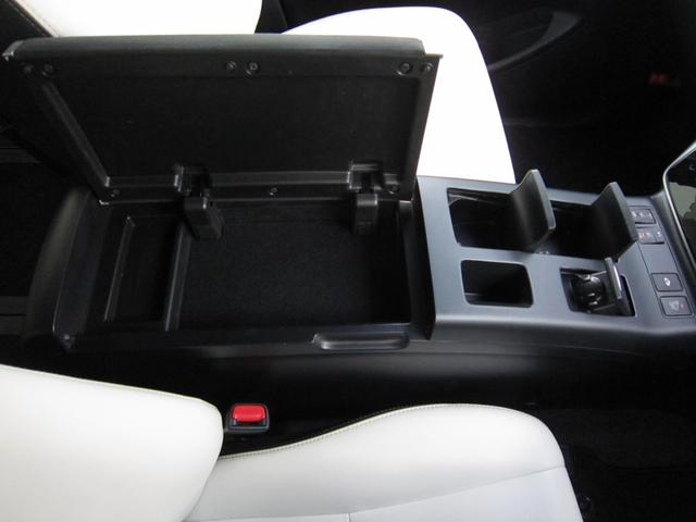 エスティマハイブリッド アエラス　スマート　４ＷＤ　ＴＲＤエアロ１０型ＳＤナビ後席１２．１型ディスプレイ８ＳＰマルチビュＢモニタＣソナ快適温熱レザーシート電動格納サードシート寒冷地仕様ＨＤＭＩＵＳＢ端子プリクラッシュＬＤＡクルコン先行車発進告知（47枚目）