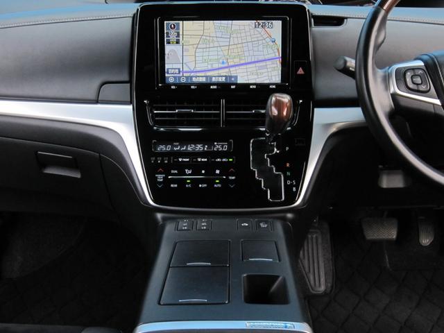 ★左右独立温度コントロールフルオートエアコン＆静電タッチ式ヒーターコントロールパネル（外気温表示機能、湿度センサー付）★ナノイー（フロント・リヤ）★リヤオートエアコン（リヤクーラー＋リヤヒーター）