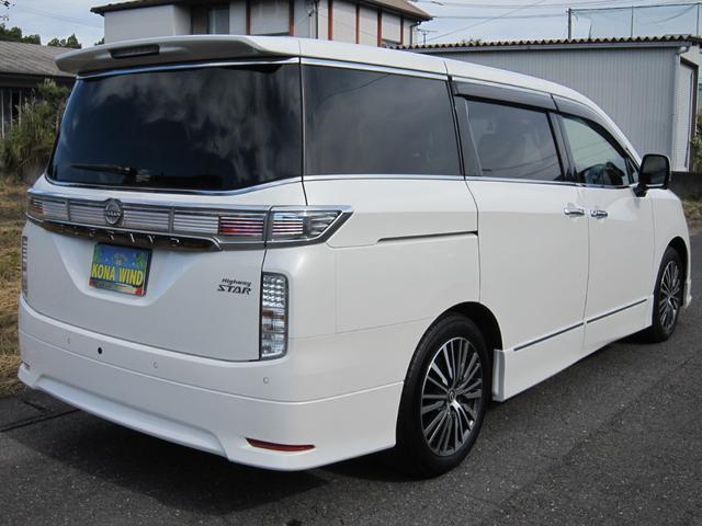 エルグランド 350ハイウェイスタープレミアム 4WD メーカーオプション全装着エマージェンシー車線逸脱防止Wサンルーフ純正10型ナビ後席ディスプレイ本革シートアラウンドビュモニタパワーバック両電ドア前後ドラレコF&RスポイラLEDイルミ寒冷地仕様(2枚目)