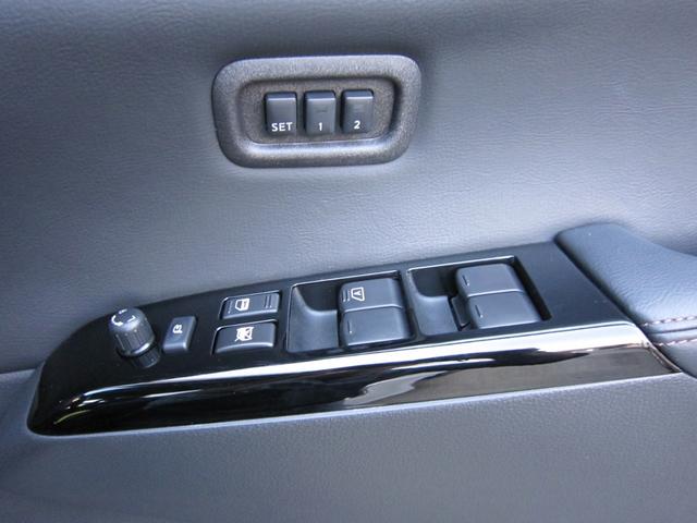 エルグランド 350ハイウェイスタープレミアム 4WD メーカーオプション全装着エマージェンシー車線逸脱防止Wサンルーフ純正10型ナビ後席ディスプレイ本革シートアラウンドビュモニタパワーバック両電ドア前後ドラレコF&RスポイラLEDイルミ寒冷地仕様(58枚目)