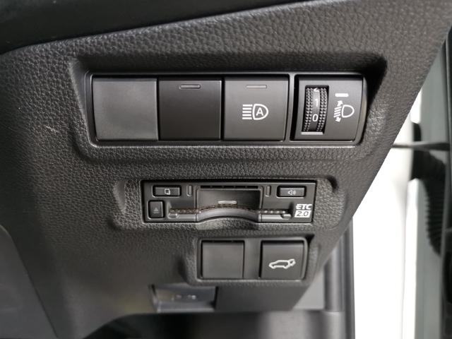 カローラクロス ハイブリッド　Ｚ　ＣａｒＰｌａｙ　全方位カメラ　アダプティブクルーズコントロール　コーナーセンサー　ＥＴＣ２．０　ディスプレイオーディオ　禁煙車　シートヒーター　電動シート　電動リアゲート　ＬＥＤヘッド（21枚目）