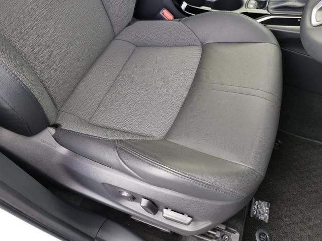 カローラクロス ハイブリッド　Ｚ　ＣａｒＰｌａｙ　全方位カメラ　アダプティブクルーズコントロール　コーナーセンサー　ＥＴＣ２．０　ディスプレイオーディオ　禁煙車　シートヒーター　電動シート　電動リアゲート　ＬＥＤヘッド（31枚目）