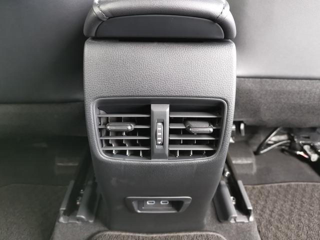 カローラクロス ハイブリッド　Ｚ　ＣａｒＰｌａｙ　全方位カメラ　アダプティブクルーズコントロール　コーナーセンサー　ＥＴＣ２．０　ディスプレイオーディオ　禁煙車　シートヒーター　電動シート　電動リアゲート　ＬＥＤヘッド（37枚目）