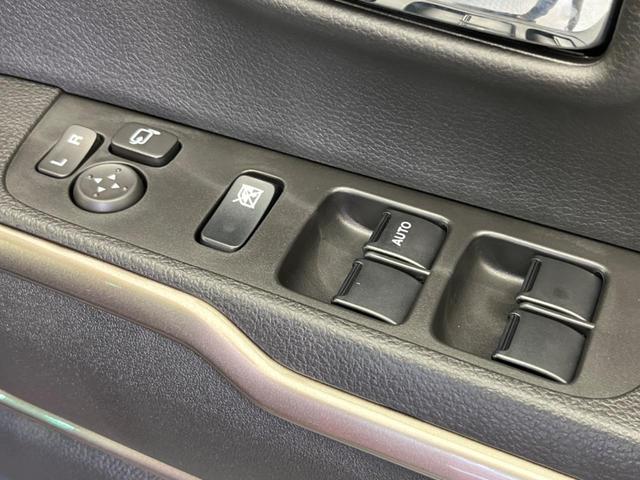JスタイルII 届出済未使用車 禁煙車 レーダークルーズコントロール シートヒーター クリアランスソナー 衝突軽減装置 車線逸脱警報 オートライト オートエアコン 純正15インチアルミホイール ステアリングスイッチ(39枚目)