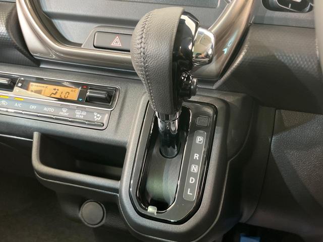 JスタイルII 届出済未使用車 禁煙車 レーダークルーズコントロール シートヒーター クリアランスソナー 衝突軽減装置 車線逸脱警報 オートライト オートエアコン 純正15インチアルミホイール ステアリングスイッチ(47枚目)