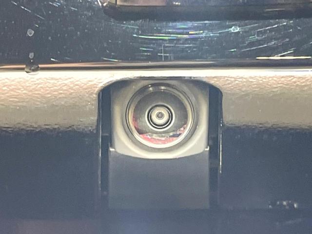 ノア Ｓ－Ｚ　純正１０型ナビ　快適利便パッケージ　バックカメラ　両側電動スライドドア　衝突被害軽減システム　禁煙車　電動リアゲート　コーナーセンサー　ＬＥＤヘッド　ＥＴＣ２．０　オートハイビーム　オートライト（42枚目）