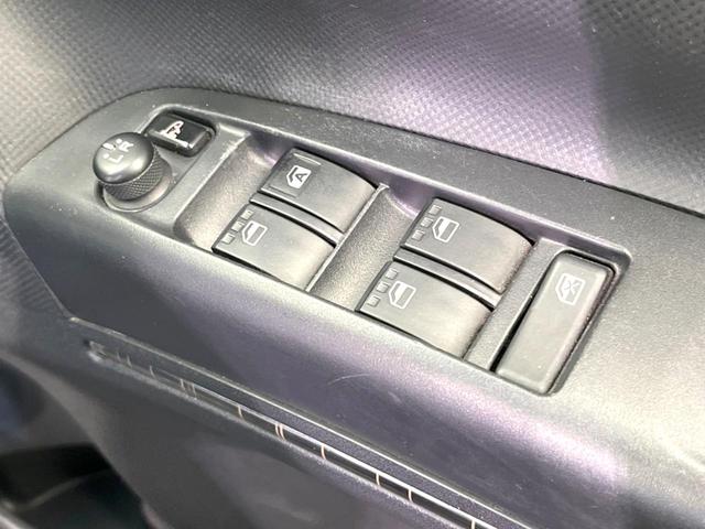 タントエグゼ カスタムＧ　ＳＤナビ　スマートキー　ＨＩＤヘッド　ＥＴＣ　オートエアコン　ＣＤ　地デジ　ＬＥＤフォグ　プライバシーガラス　衝突安全ボディー　１４インチアルミホイール（33枚目）