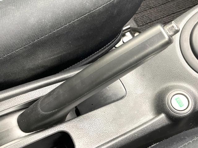 ノート X DIG-S 純正SDナビ バックカメラ 禁煙車 スマートキー プッシュスタート アイドリングストップ HIDヘッド ETC CD 地デジ 14インチアルミホイール(44枚目)