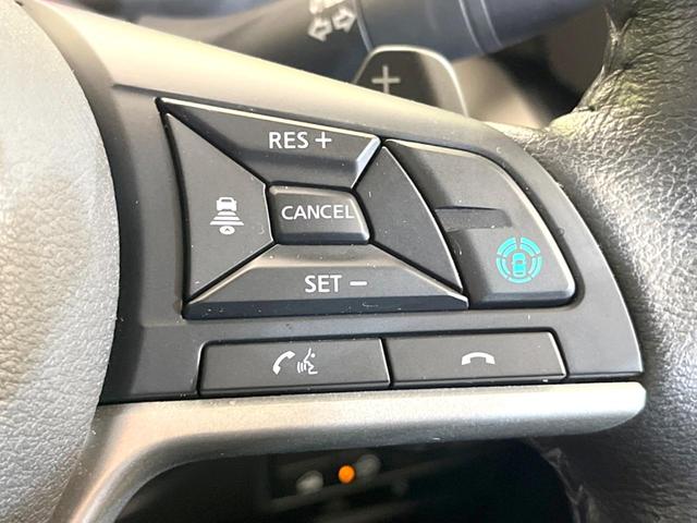 デリカミニ T プレミアム 両側電動ドア 9型ナビ 全周囲カメラ 衝突被害軽減システム レーダークルーズ 禁煙車 ハーフレザーシート ドラレコ コーナーセンサー スマートキー LEDヘッド ビルトインETC オートライト(5枚目)