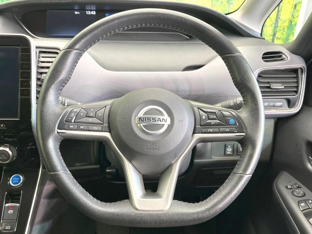 セレナ ｅ－パワー　ハイウェイスターＶ　両側電動　後席モニター　純正１０型ナビ　全周囲カメラ　プロパイロット　デジタルミラー　リアオートエアコン　ＥＴＣ　ドラレコ　オートエアコン　オートライト　電子パーキング　ＬＥＤヘッド（12枚目）